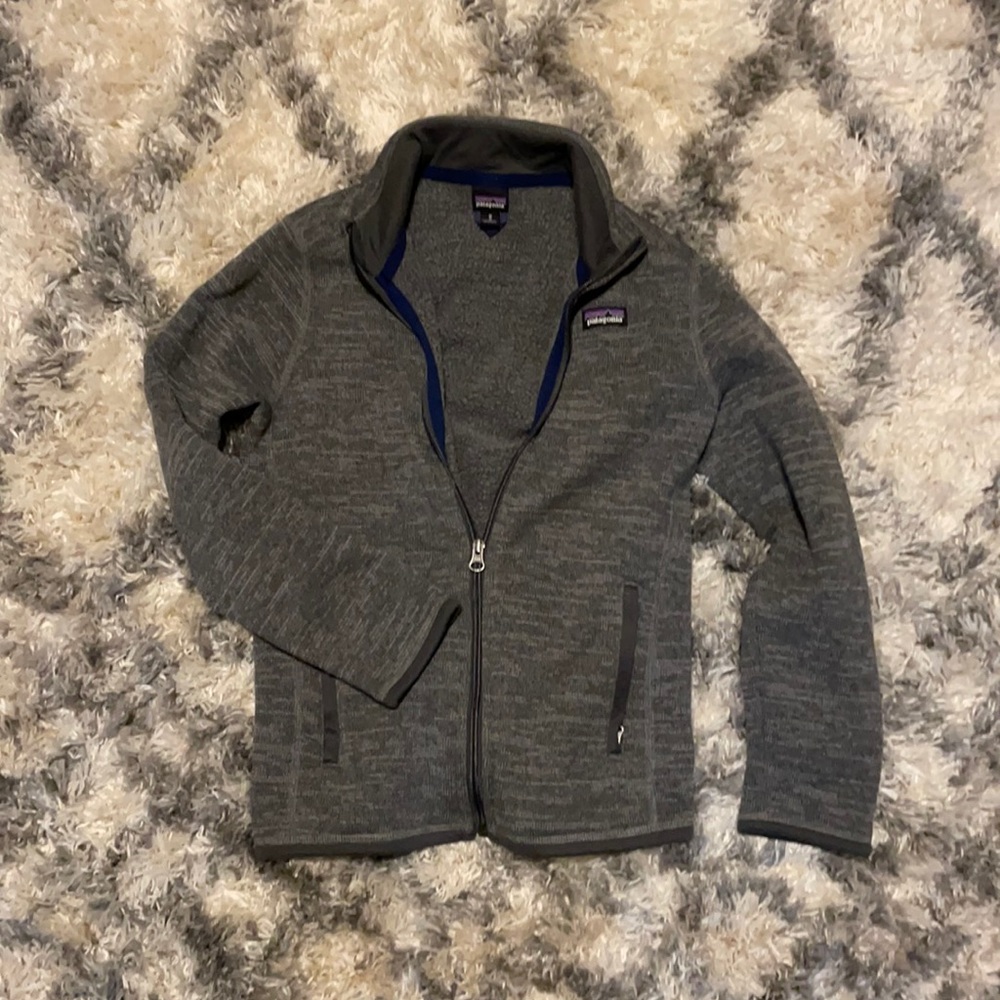 PATAGONIA Zip Up - Dark Gray and Silver 🤍